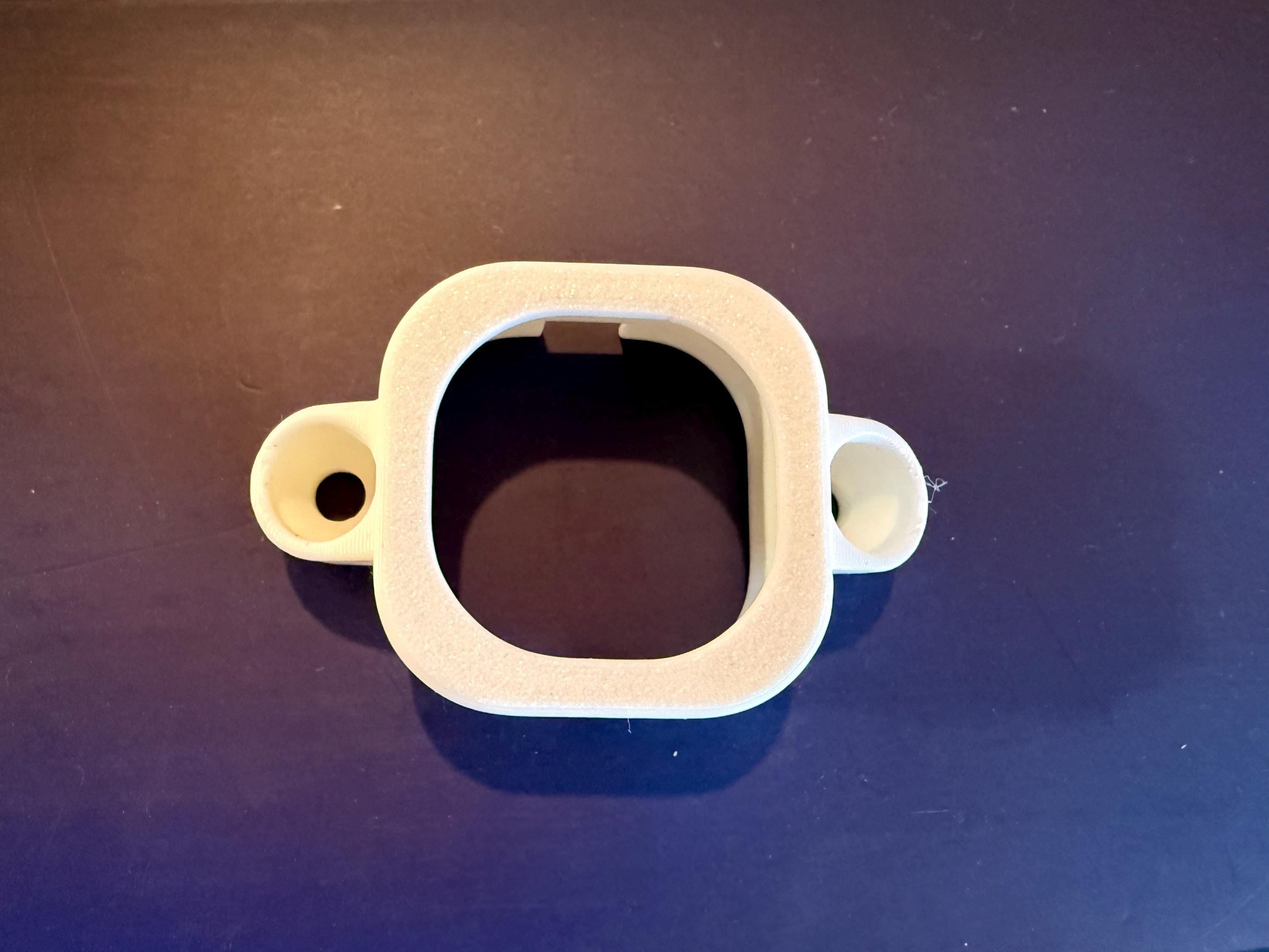 Govee Pro Permanent Outdoor Lights Mount Bracket Clip - H706 (White/Black)